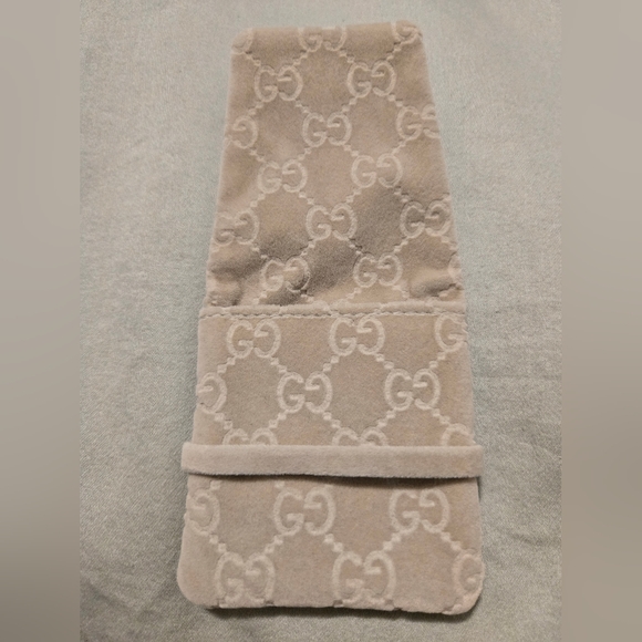 Authentic Gucci GG Interlocking Rhinestone Earrings - Picture 10 of 11